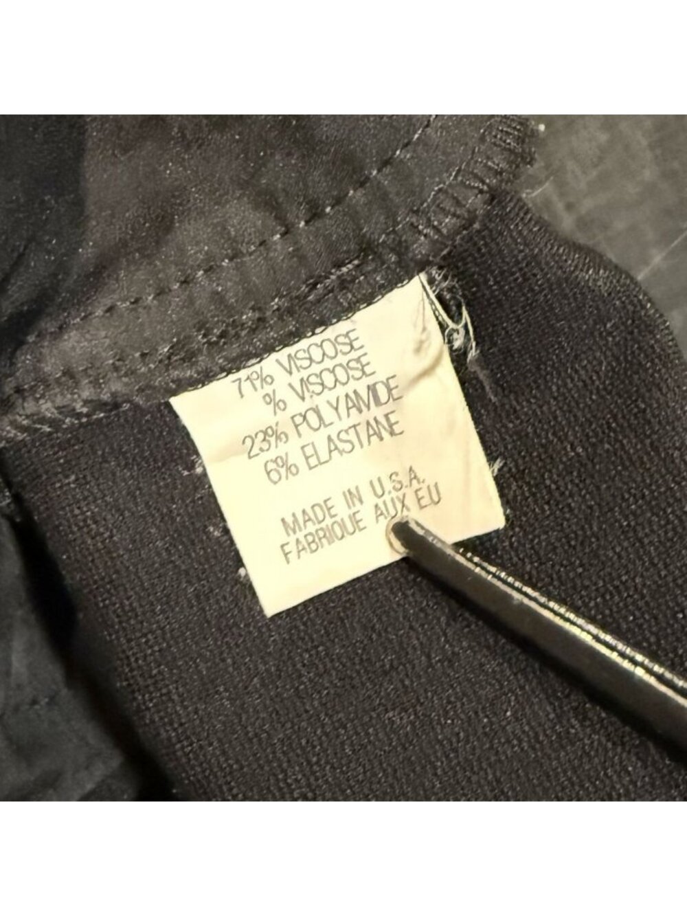 Theory Pants Womens Sz 10 Elastic Waist w/ Zipper Black Straight Career Pants - Picture 9 of 10